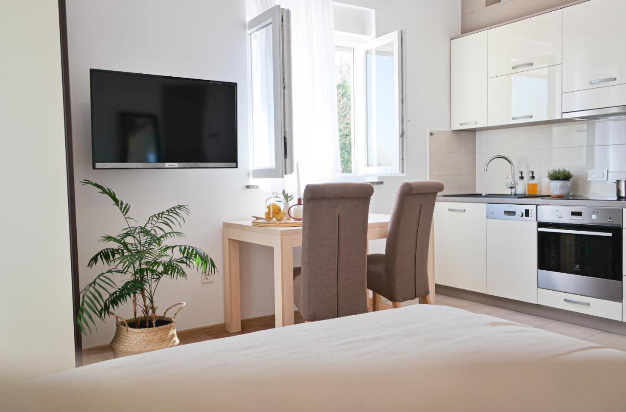 Karbonaca Apartments Fažana Esterno foto